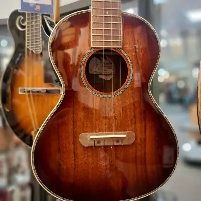 Fender Montecito Ukulele 2